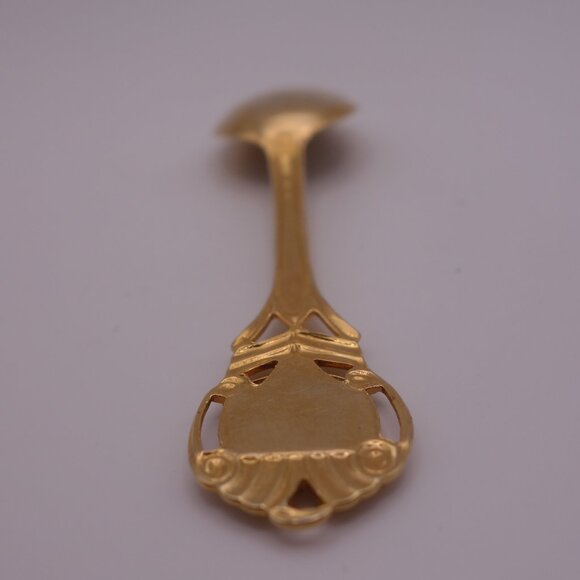 Lac St. Jean Souvenir Spoon - Picture 7 of 13